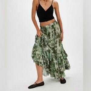 NWOT Free People Marietta Floral Green Maxi Skirt Asymmetrical Flowy Size Small